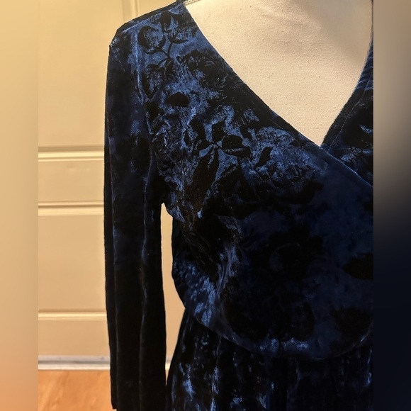 NWT ModCloth Velvet Luxe Structure Dress Wrap Floral size S, long sleeve modern - Picture 6 of 8